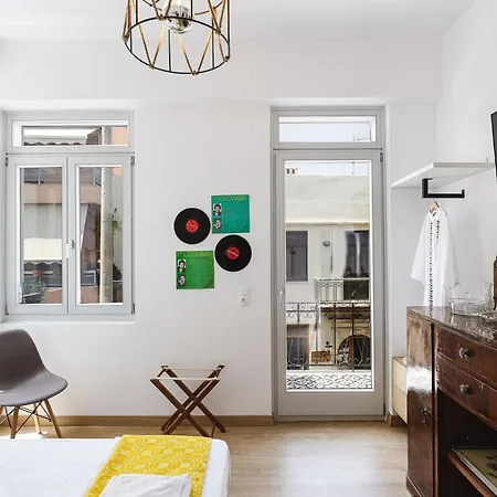 The Of The Old Port Semesterbostad