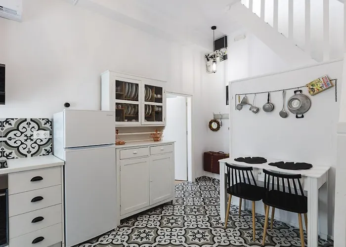 The Of The Old Port * Rethymno