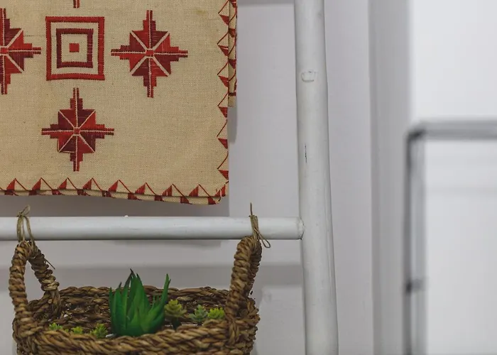 The Of The Old Port * Rethymno